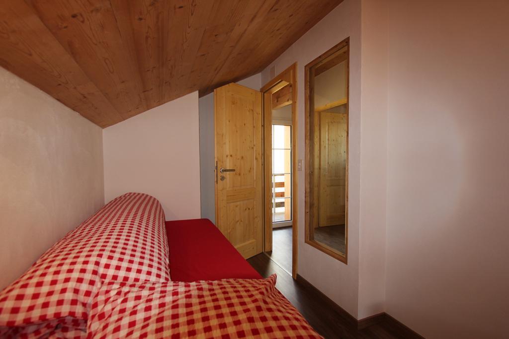 Chalet Daheim Reckingen Exterior foto